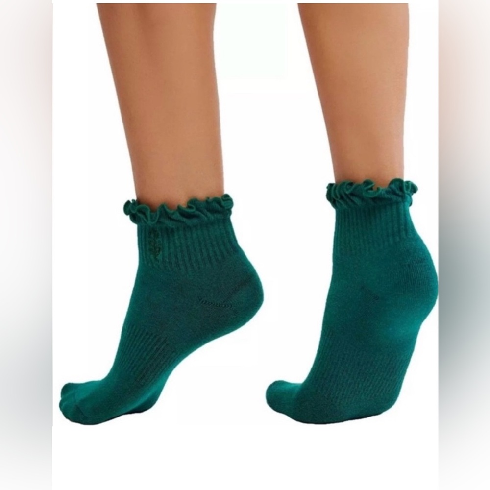 NEW | FP Movement by Free People Green Ruffle Socks